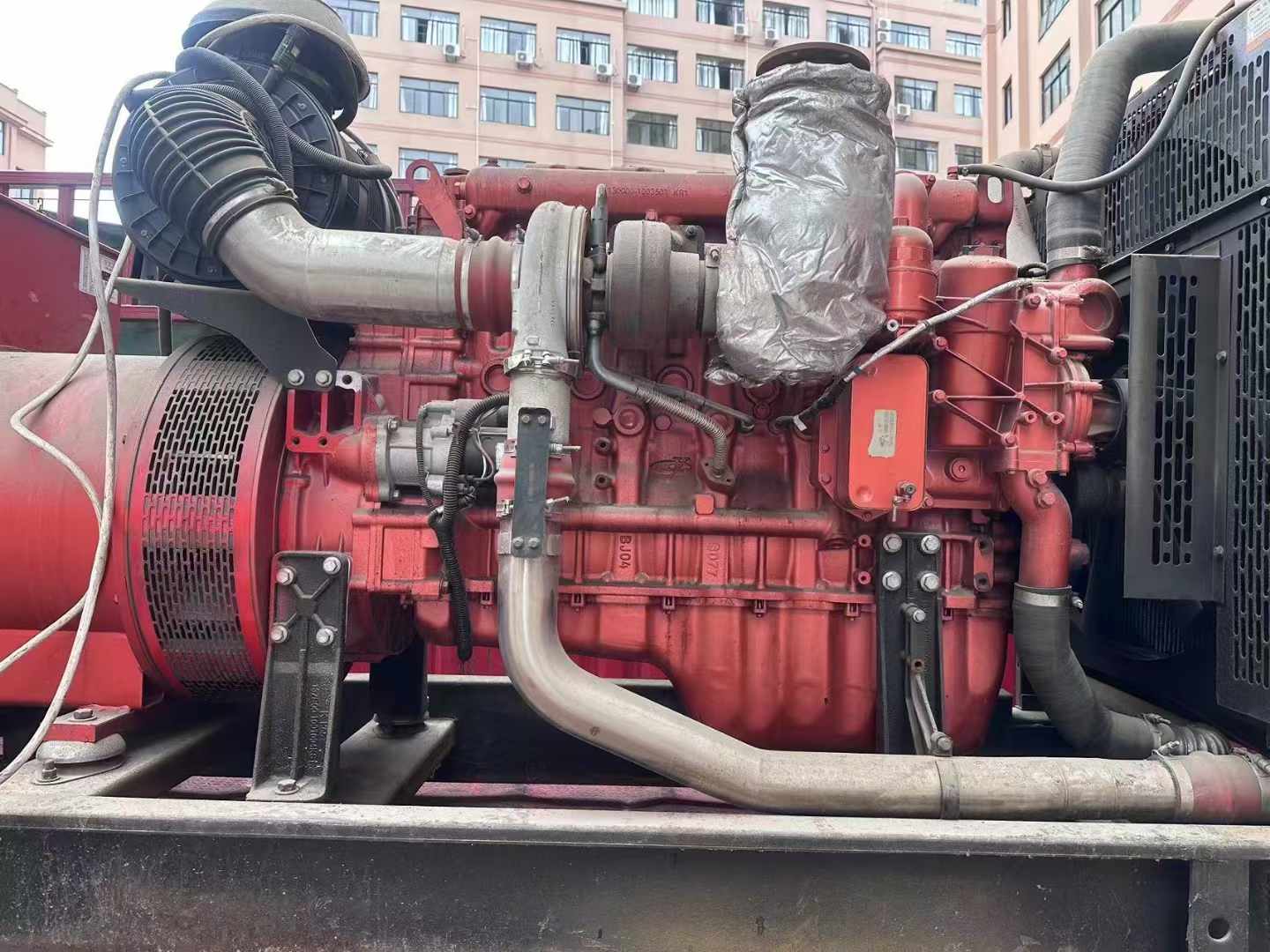 月湖如何选择适合 600kW 柴油发电机组的过载保护器？