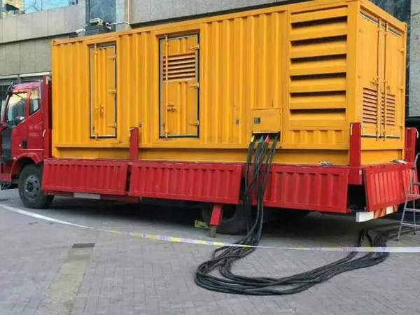 月湖如何确定水冷式机油散热器密封件的规格型号？
